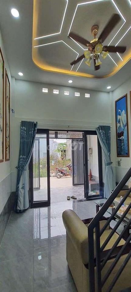 BÁN NHÀ ĐẸP HẺM THÔNG 3PN 2W ĐƯỜNG 4M BÊ TÔNG