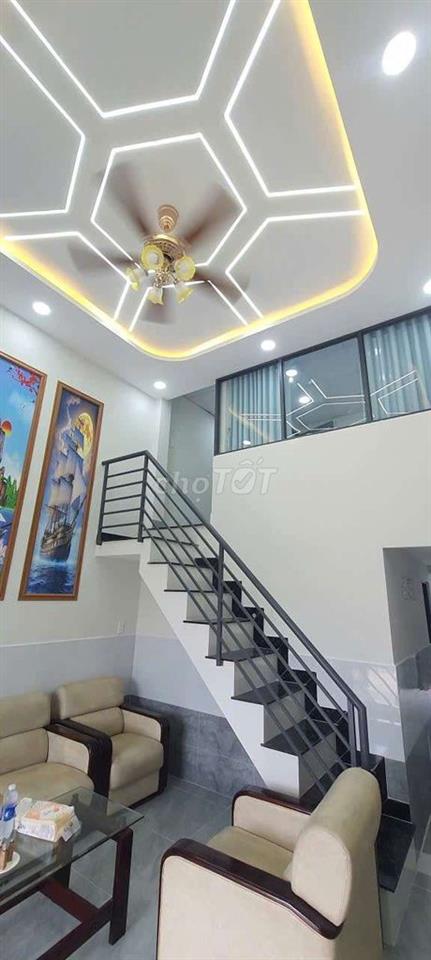 BÁN NHÀ ĐẸP HẺM THÔNG 3PN 2W ĐƯỜNG 4M BÊ TÔNG