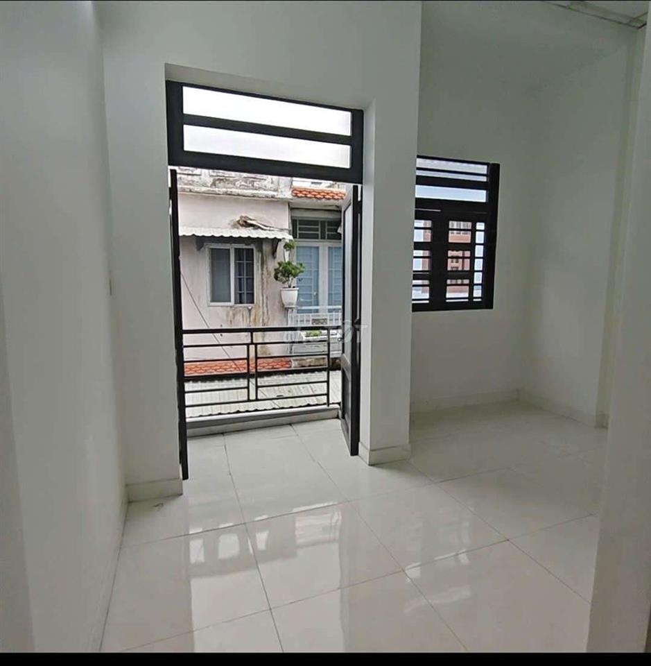 BÁN NHÀ ĐẸP GIÁ RẺ KHU DÂN CƯ ĐÔNG ĐÚC GẦN CHỢ 1T+ 1 LẦU 2PN 2W