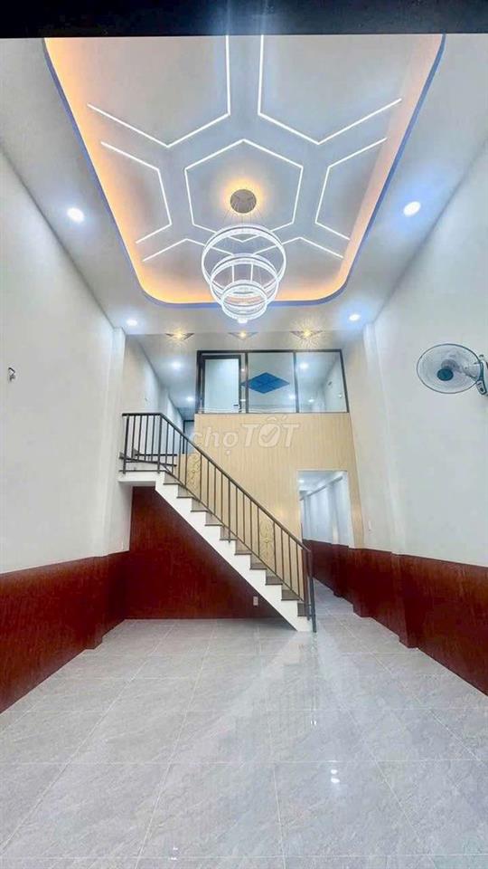 BÁN NHÀ ĐẸP VÔ Ở NGAY KHU DÂN CƯ ĐÔNG ĐÚC GẦN CHỢ TRƯỜNG HỌC CÁC CẤP