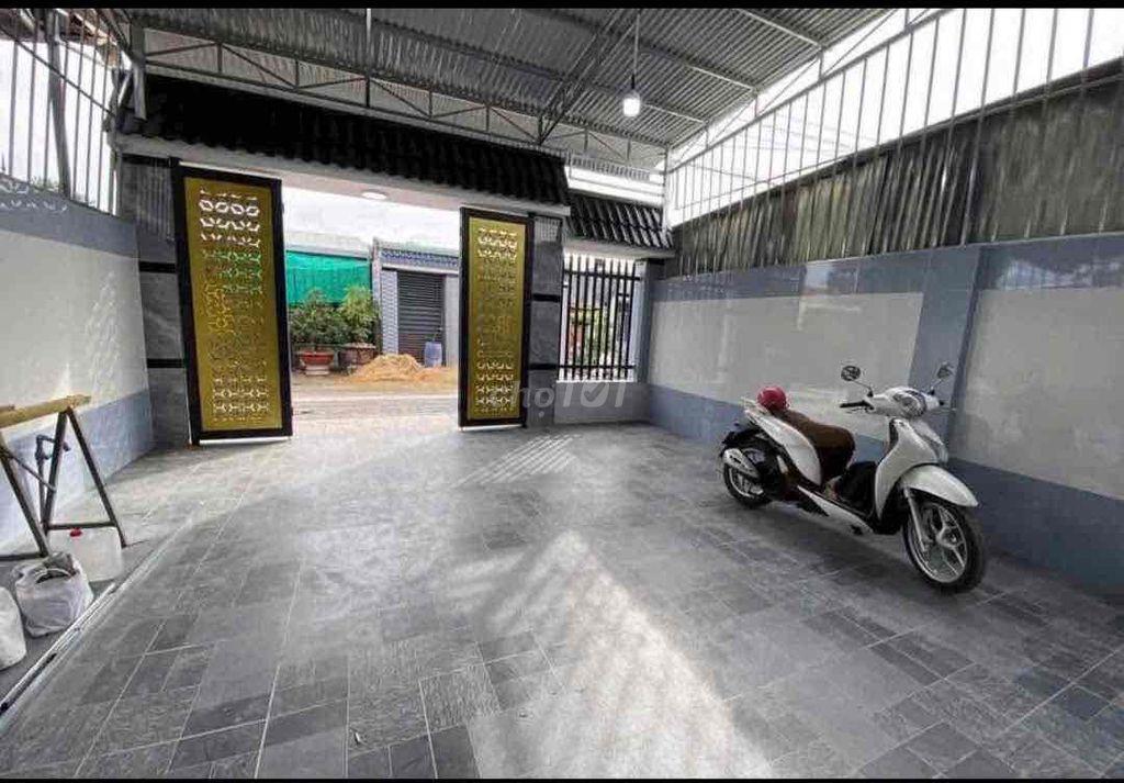 Bán nhà cấp 4 sổ hồng riêng gần chợ Phú Lạc giá 1tỷ230triệu