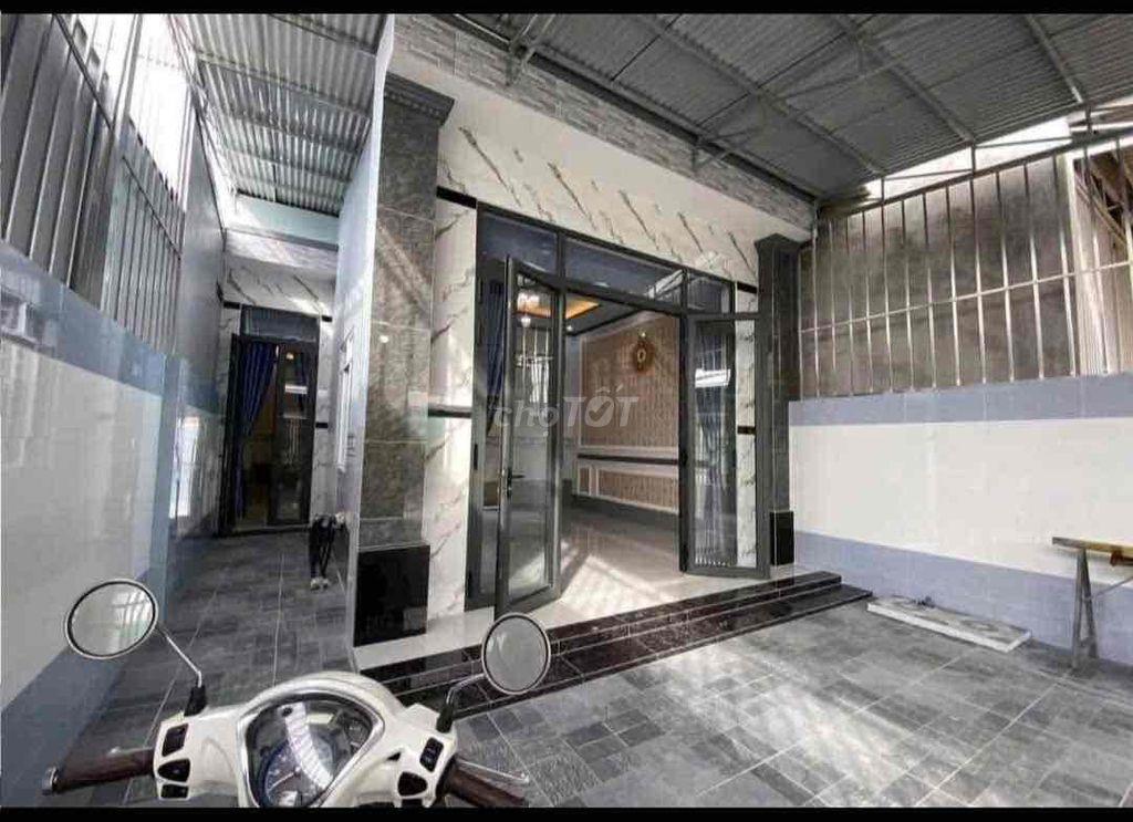 Bán nhà cấp 4 sổ hồng riêng gần chợ Phú Lạc giá 1tỷ230triệu