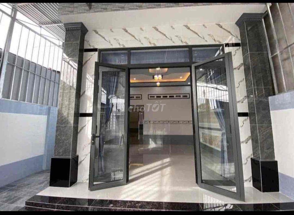 Bán nhà cấp 4 sổ hồng riêng gần chợ Phú Lạc giá 1tỷ230triệu