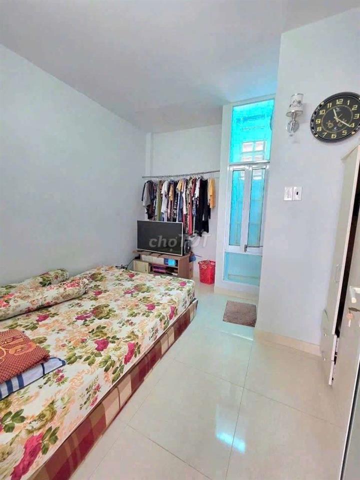 Bán nhà 1trệt 1lầu SHR, dt 66m2 kế bên chợ Vĩnh Lộc B giá 1tỷ450triệu