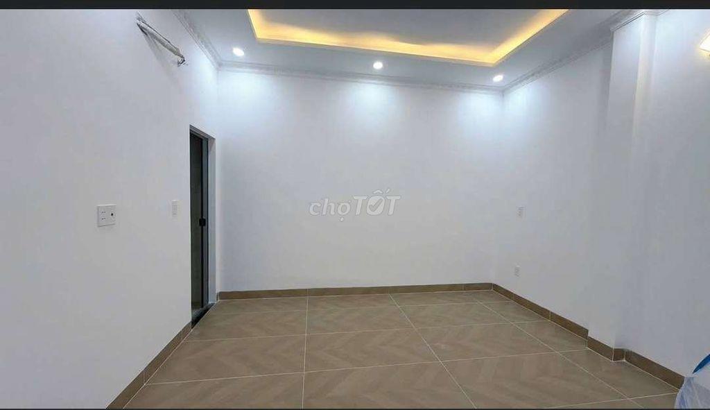 Bán nhà cấp 4 sổ hồng riêng ngay kdc Bình Hưng giá 1tỷ760triệu