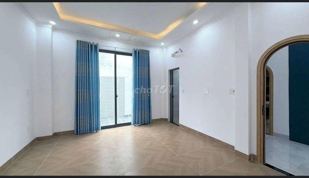 Bán nhà cấp 4 sổ hồng riêng ngay kdc Bình Hưng giá 1tỷ760triệu