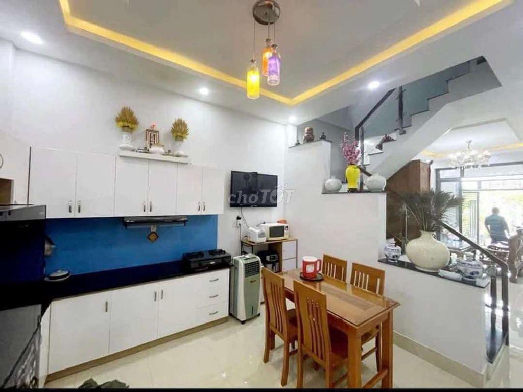 Giảm 300tr bán gấp nhà MT chợ đầu mối Bình Điền đag cho thuê 12tr/thg