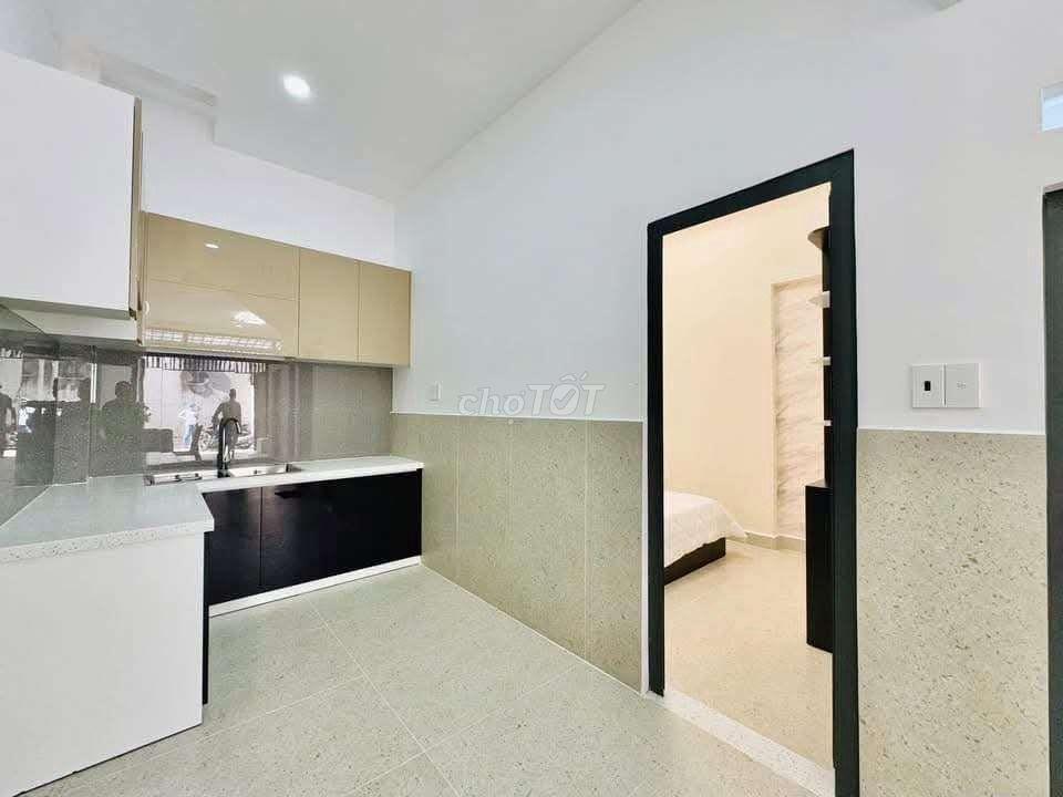 Bán nhà 1trệt 1lầu sổ hồng riêng gần chợ Bình Chánh giá 1tỷ270triệu