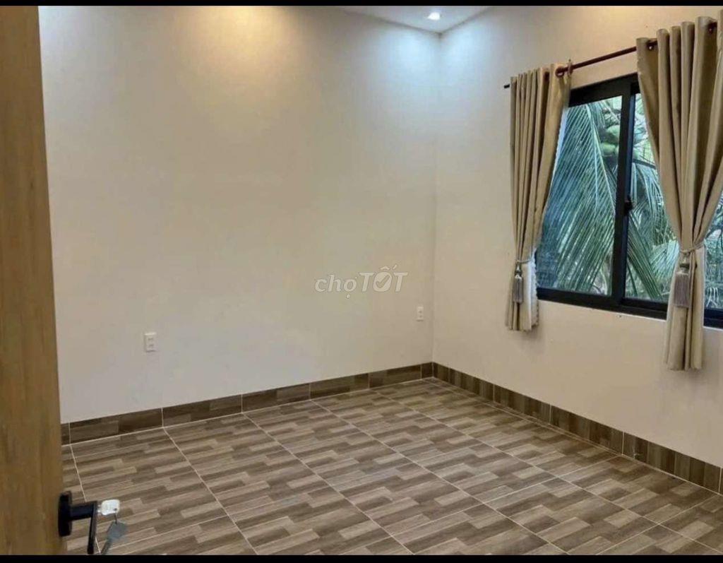 CHỦ ĐI NƯỚC NGOÀI CẦN TIỀN BÁN GẤP NHÀ VƯỜN GẦN CHỢ BÌNH CHÁNH