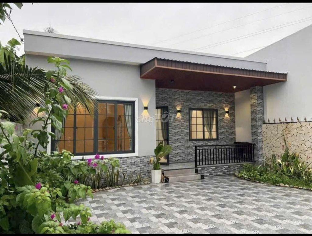 CHỦ ĐI NƯỚC NGOÀI CẦN TIỀN BÁN GẤP NHÀ VƯỜN GẦN CHỢ BÌNH CHÁNH
