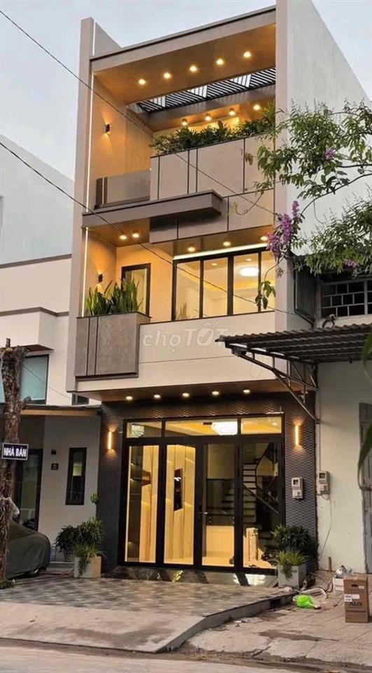Chính chủ cần bán gấp nhà 1 trệt 2 lầu - Giá 2 ty 299