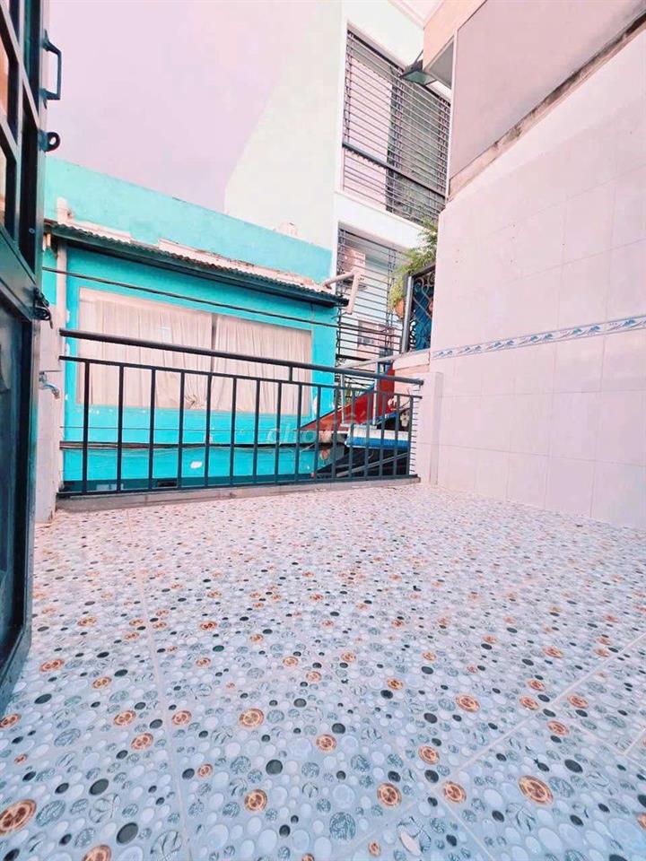 Bán nhà bình hưng hẽm xe hơi