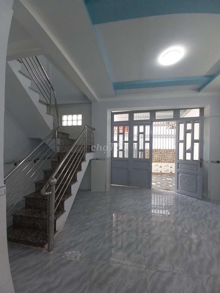 Bán nhà đất thổ cư sổ hồng chung