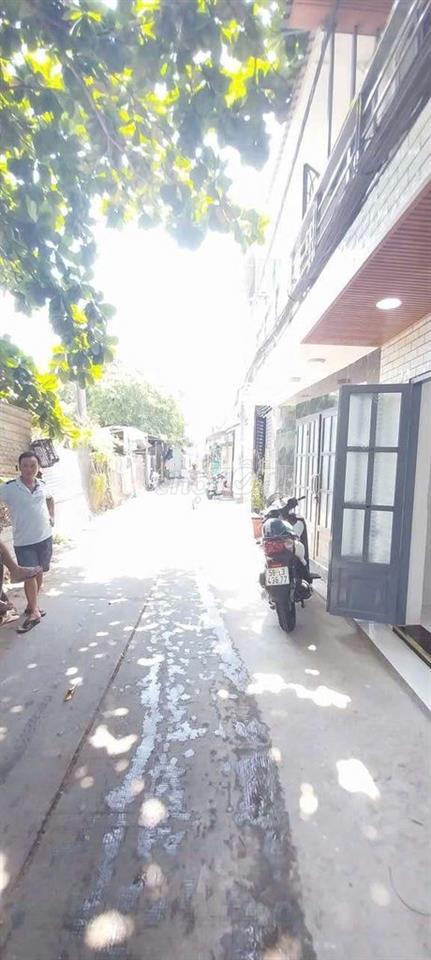 Bán nhà bình hưng