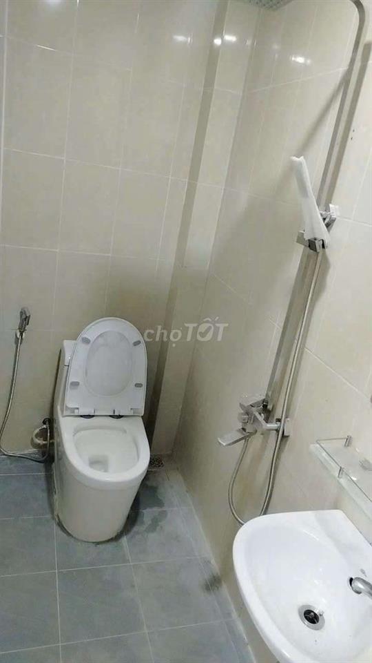 Bán nhà sổ hồng riêng có hoàn công