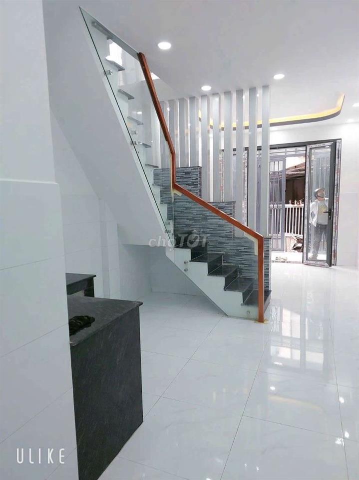 Bán nhà sổ hồng riêng giá rẻ