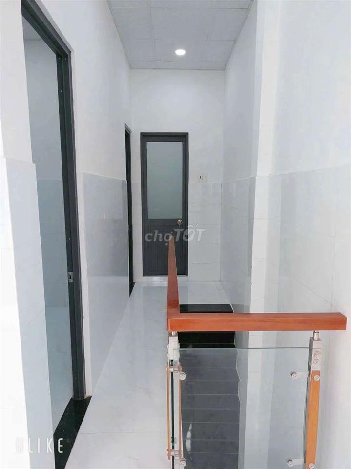 Bán nhà sổ hồng riêng giá rẻ