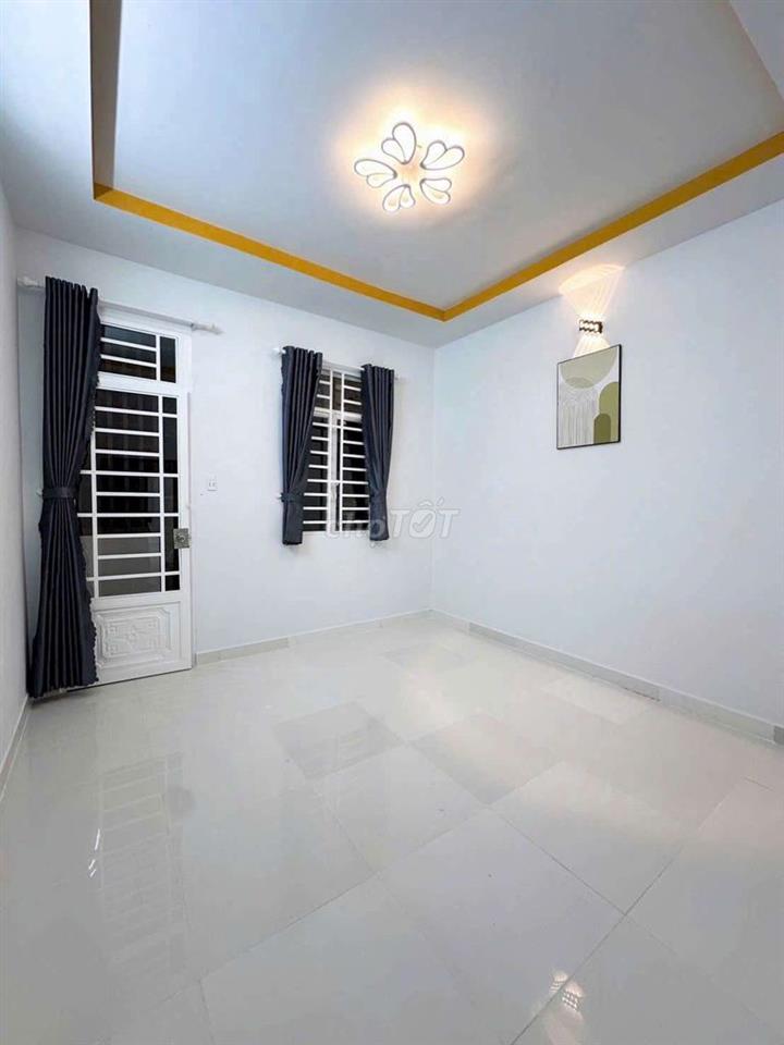 Bán nhà 2lâu  sổ hồng riêng tân kim tân phước