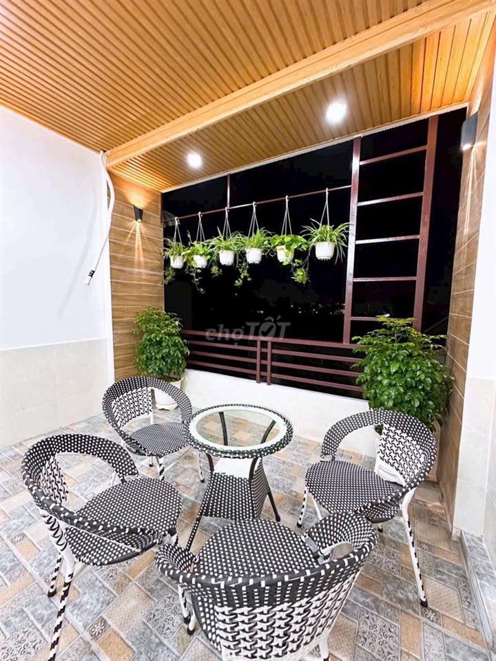 Bán nhà 2lâu  sổ hồng riêng tân kim tân phước