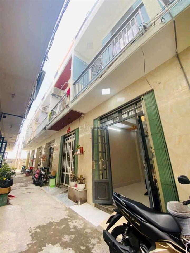 Bán nhà sổ hồng chung