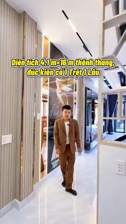 Bán Nhà Phố Góc 2 Mặt Tiền 4.1x16m - Giá 5.75 Tỷ