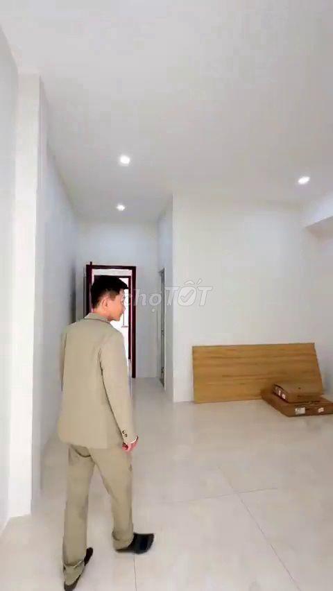 Bán Nhà Phố Mặt Tiền 4.5x17m - Giá 13 Tỷ