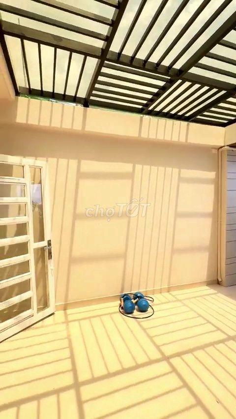 Bán Nhà Sát Vách Quận 7 4x16m - Giá 9.1 Tỷ