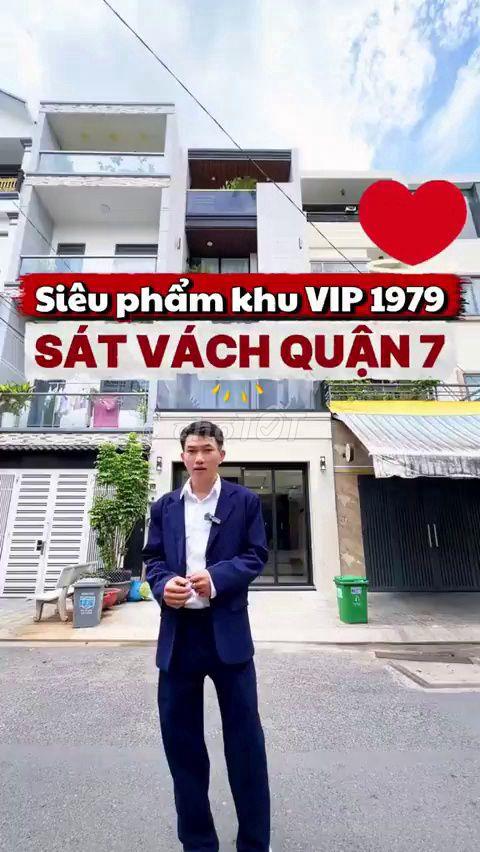 Bán Nhà Sát Vách Quận 7 4x16m - Giá 9.1 Tỷ