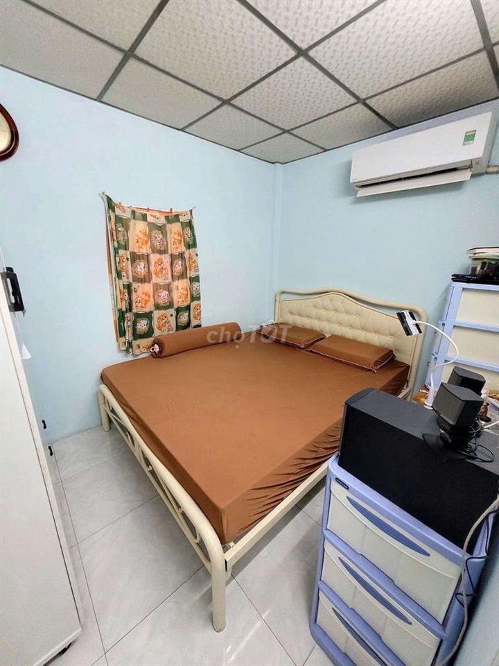 Bán nhà chính chủ xã Bình Hưng giáp Quận 8