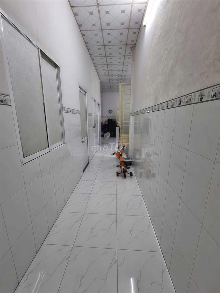 Bán nhà sổ hồng riêng Bình Chánh