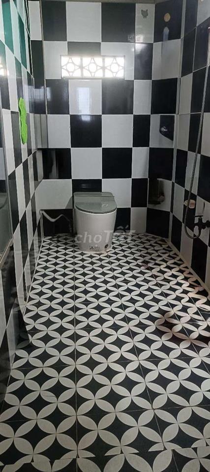 NHÀ HẺM XE HƠI SỔ RIÊNG 3PN,2WC, GẦN SIÊU THỊ, TRƯỜNG, CHỢ, ĐƯỜNG LỚN 
