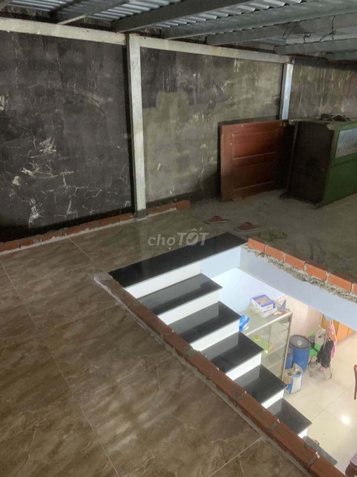 Đang cần tiền bán gấp