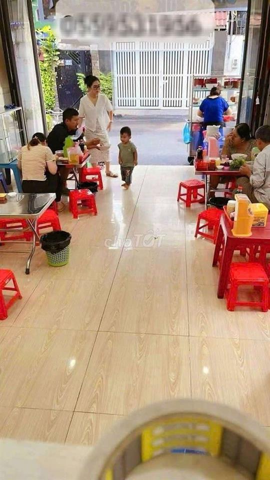 chính chủ cần bán gấp căn nhà Giá 2ty050tr để lấy tiền xây sở