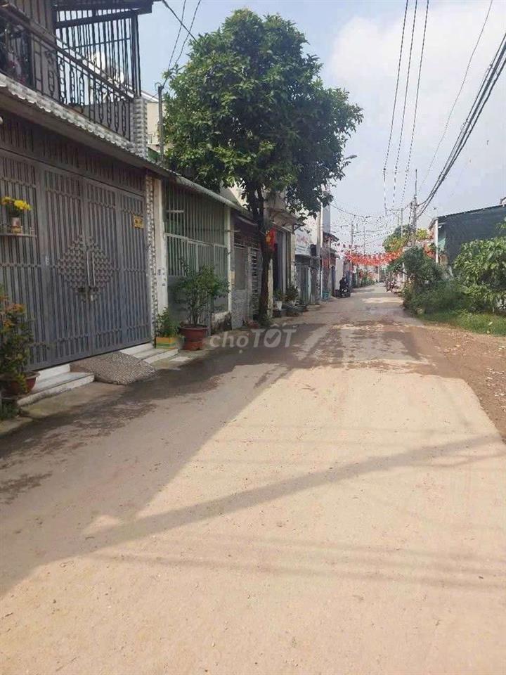 nhà bán 4x14 khu dcm ấp 4b vlb BC