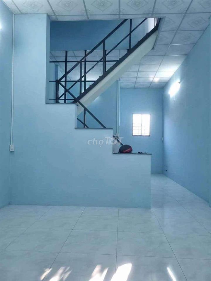 cho thuê nhà 4x10 đổ tấm suốt