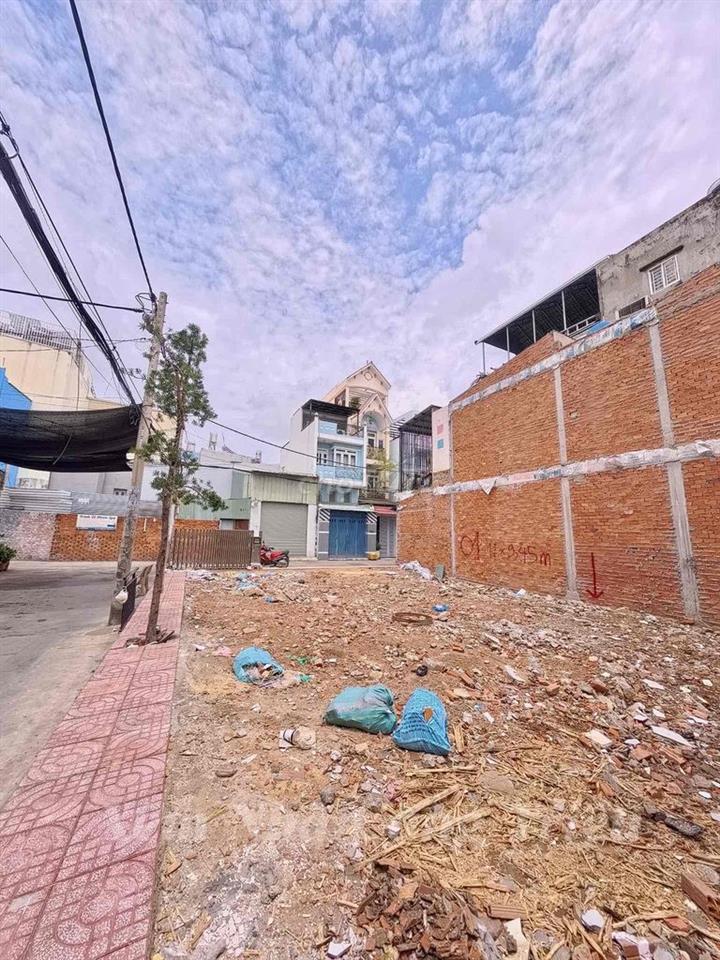 GẤPPppp! Xuất hiện 2 Lô ĐẤT 102m2 và 70m2 Đẹp Keng, Xây nhà theo Ý