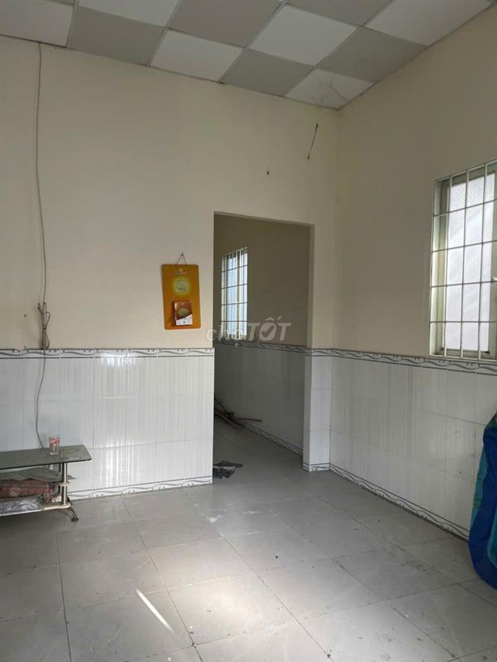 Bán Nhà CẤP 4 DT 100M2 GẦN CHỢ HƯNG LONG 