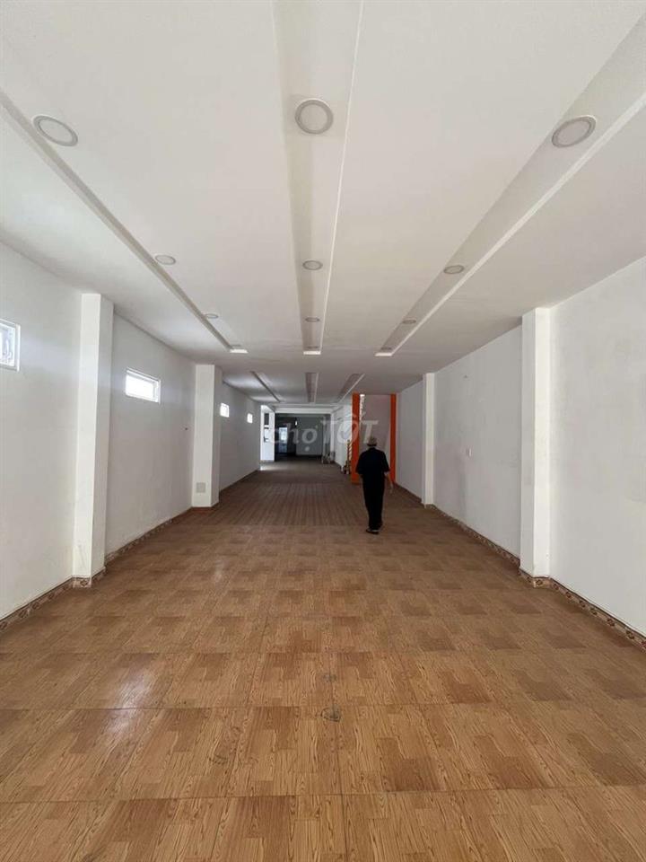 NHÀ BÁN HOẶC CHO THUÊ .SỐ 1074