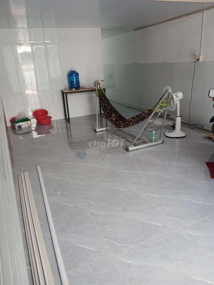 Bán nhà gần vòng xoay An Lạc