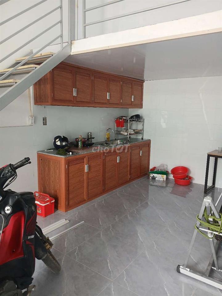Bán nhà gần vòng xoay An Lạc