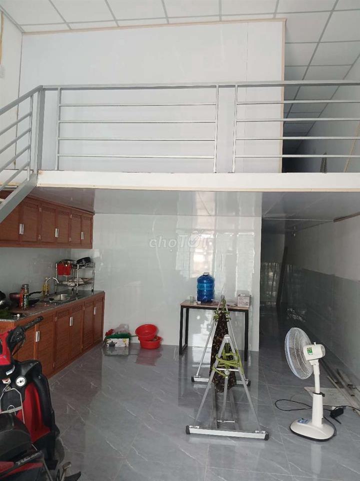 Bán nhà gần vòng xoay An Lạc