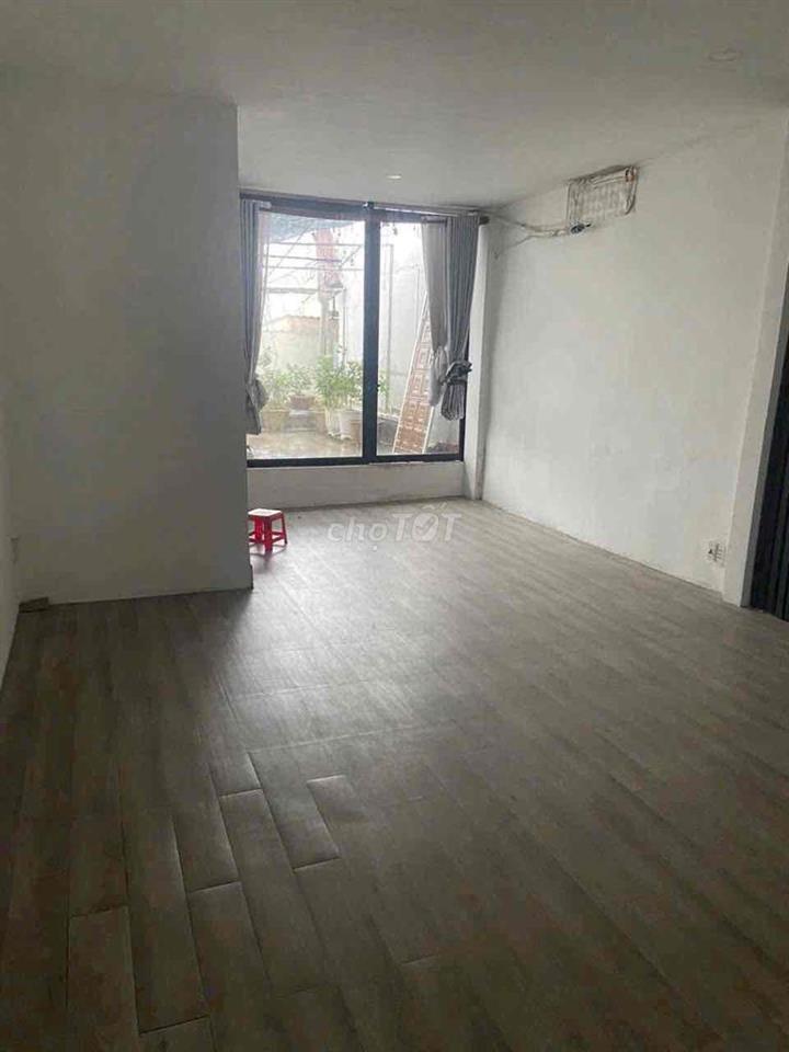 Bán gấp nhà mặt tiền đường chính khu phố chợ Cầu Xáng
