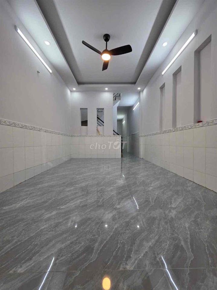 Chính chủ gửi bán nhà hẻm xe hơi c7d phạm hùng p bình Hưng tohcm