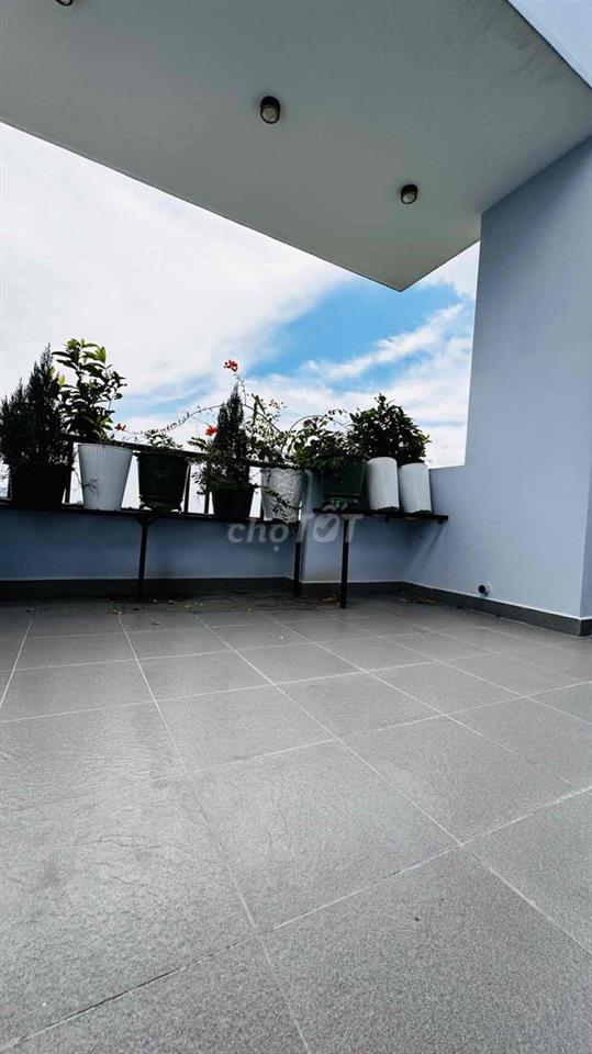 MẶT TIỀN VIP TẶNG LUÔN SÂN 3m70 KHÔNG TÍNH VÀO DIỆN TÍCH NHÀ