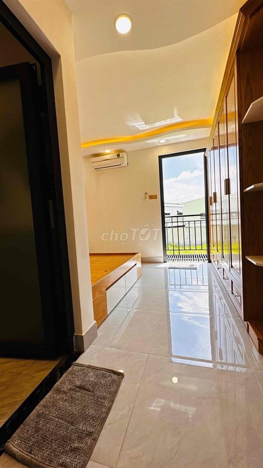 MẶT TIỀN VIP TẶNG LUÔN SÂN 3m70 KHÔNG TÍNH VÀO DIỆN TÍCH NHÀ