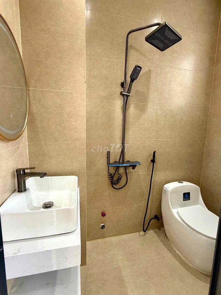 NHÀ ĐẸP NHẤT KHU, NỘI THẤT XỊN CHỦ NGỘP CẦN BÁN GẤP