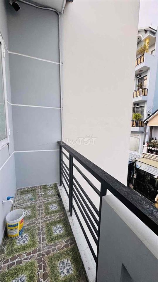 CĂN GÓC 3 MẶT TIỀN, GIÁ QUÁ HỜI
