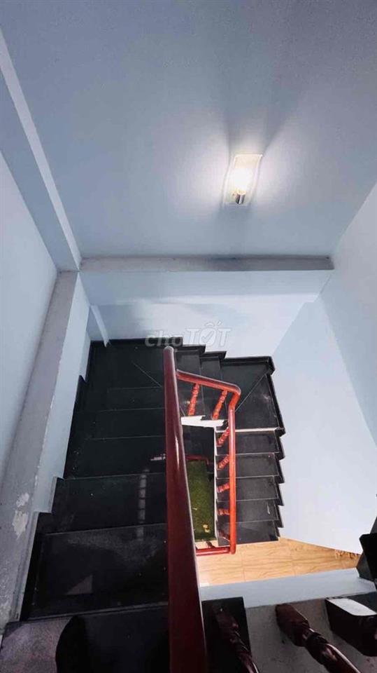 CĂN GÓC 3 MẶT TIỀN, GIÁ QUÁ HỜI