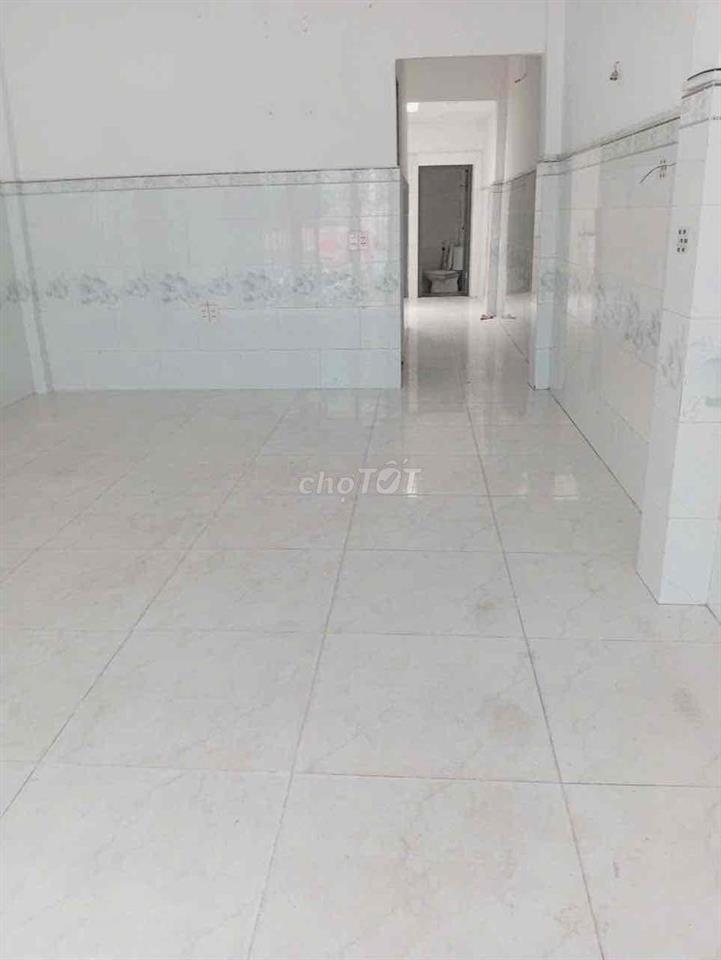 KHÔNG LỘ GIỚI KO QH NGAY BỆNH VIỆN QUẬN BÌNH TÂN