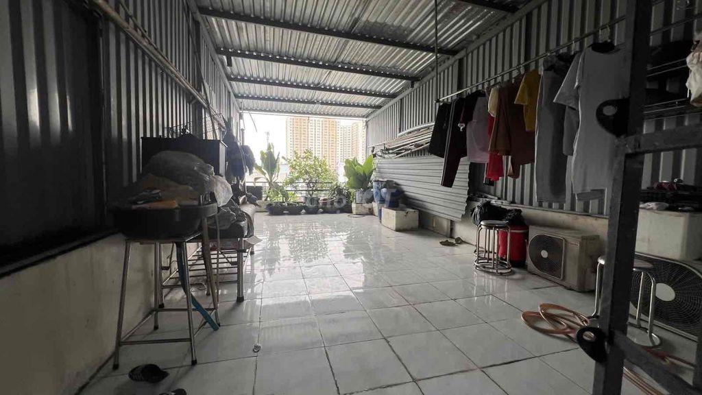 XE HƠI NGỦ TRONG NHÀ, DIỆN TÍCH TO GIÁ LẠI MỀM